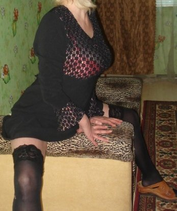 Мои услуги включают все, что ты мечтаешь: эротический массаж, стриптиз, оральный и классический секс. У меня есть шикарные фото, чтобы ты уже сейчас мог представить, как я буду нашей встрече. Мои клиенты говорят, что я создаю незабываемую атмосферу релакса и удовольствия. Гарантирую конфиденциальность и абсолютную безопасность. Позвони мне и окунись в мир наслаждения. 😘 7650, 38 лет